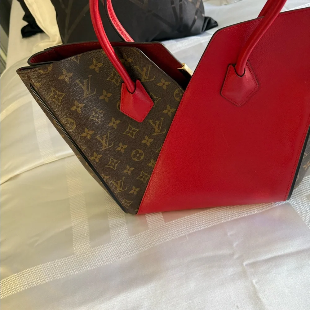 Louis Vuitton Red and Brown Tote - Picture 3 of 7